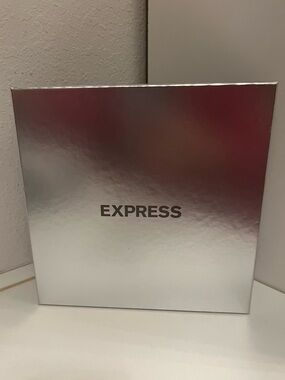 EXPRESS Legend for Men cologne gift set.